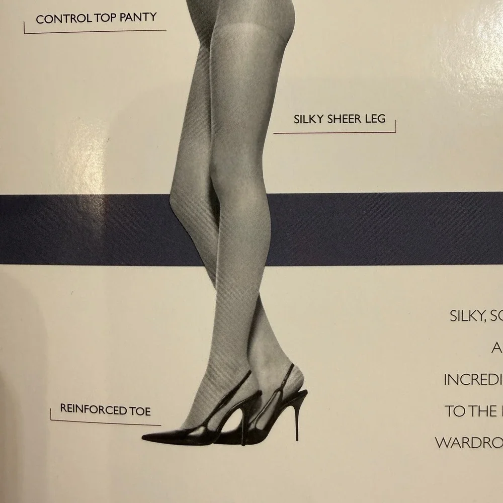 Hanes Silk Reflections Pantyhose EF Jet Black NEW Control Top Reinforced Toe 718
